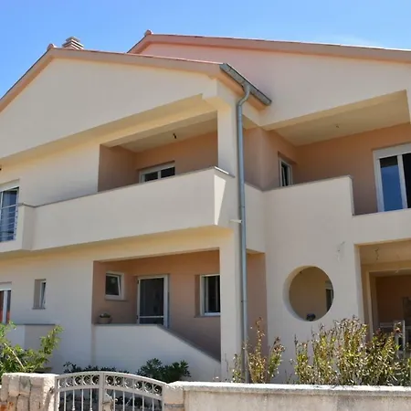 Mino Apartamento *